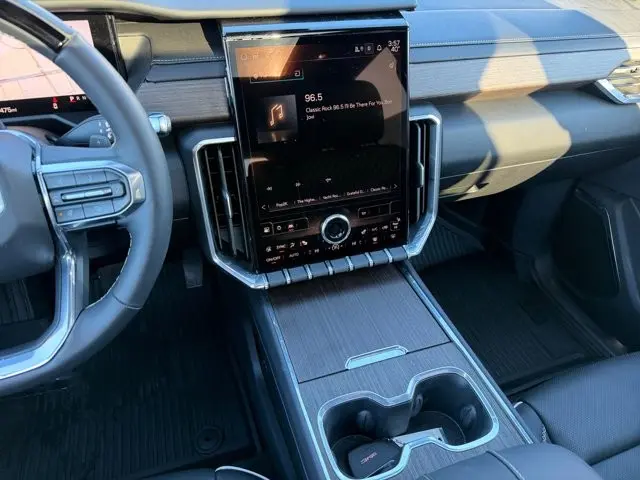 2024 GMC Acadia - $50,995