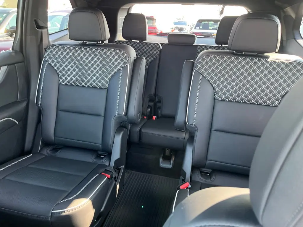 2026 GMC Acadia - $55,998