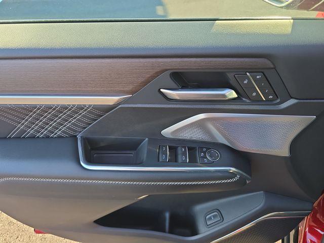 2025 GMC Acadia