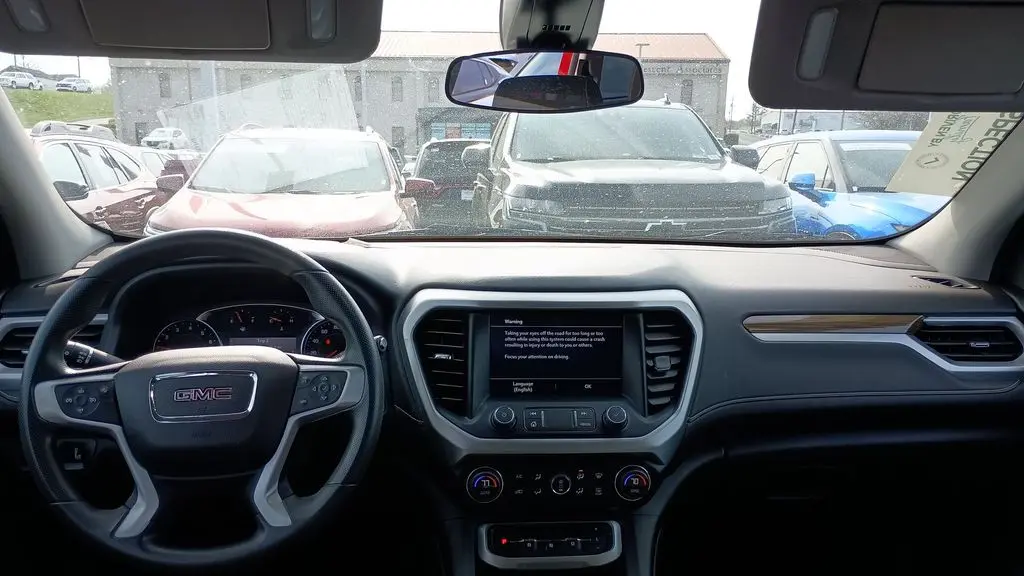 2023 GMC Acadia SLE