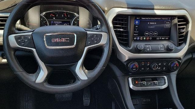2022 GMC Acadia SLE