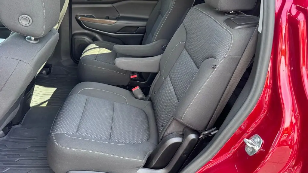 2022 GMC Acadia SLE