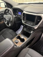 2022 Acadia Thumbnail 32