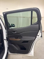 2022 Acadia Thumbnail 39