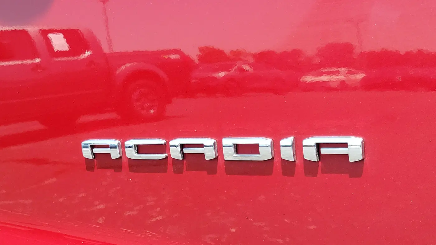 2020 GMC Acadia SLE