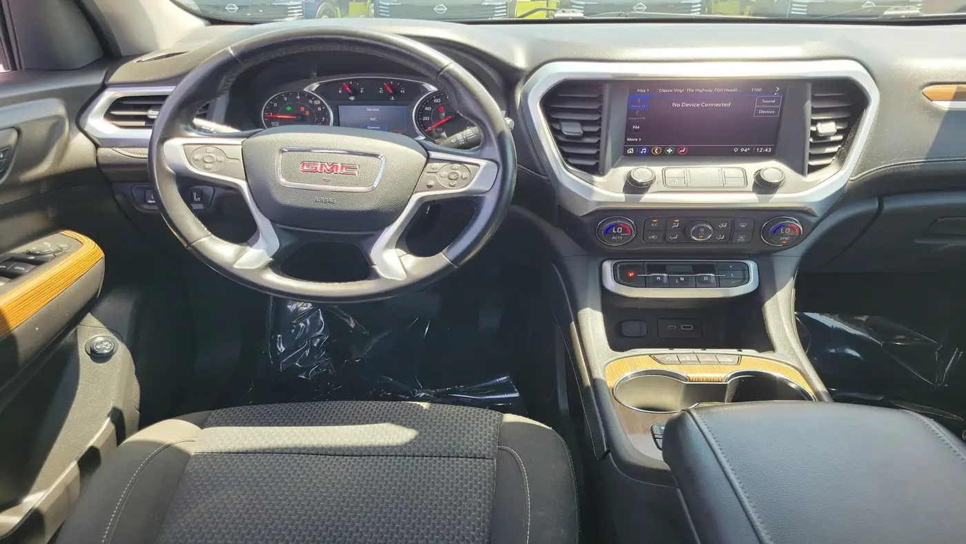 2020 GMC Acadia SLE