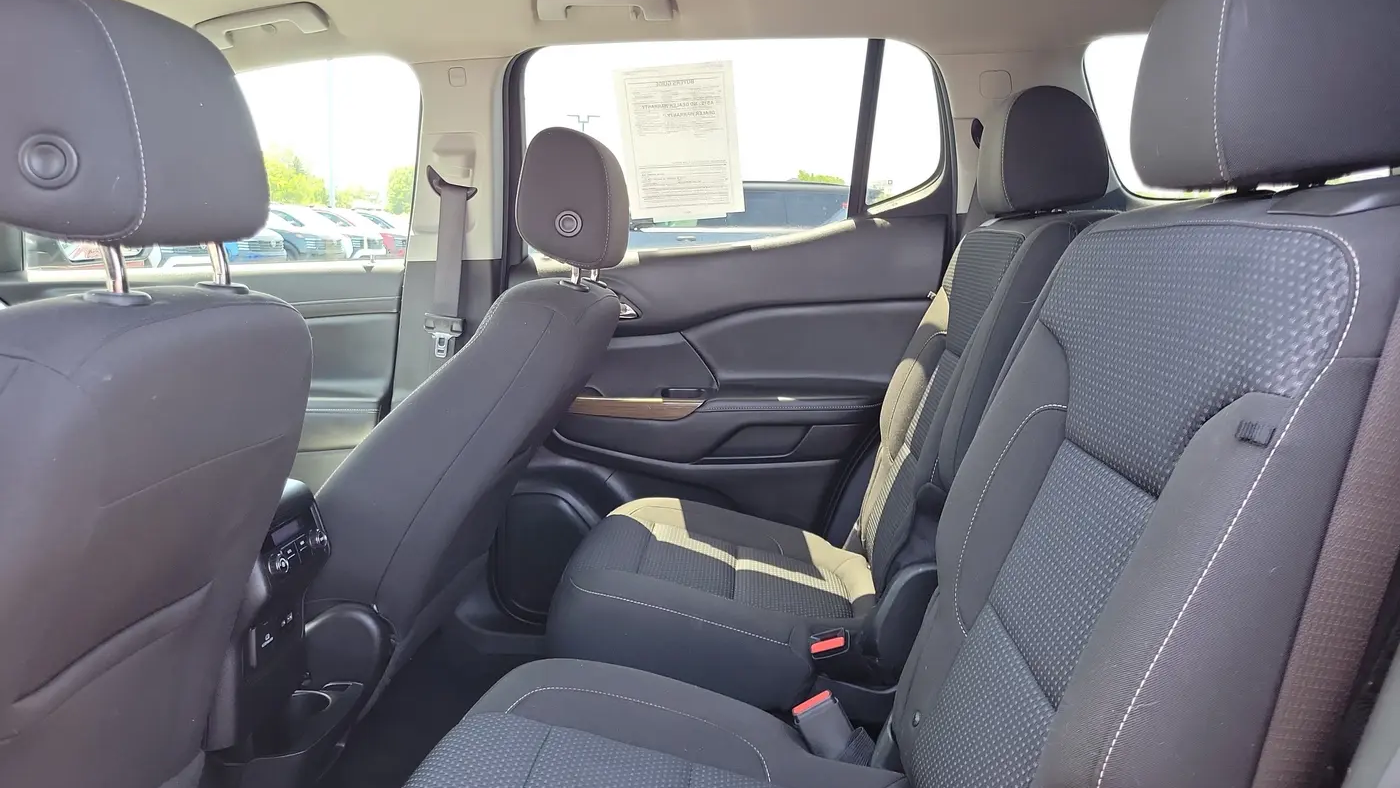 2020 GMC Acadia SLE