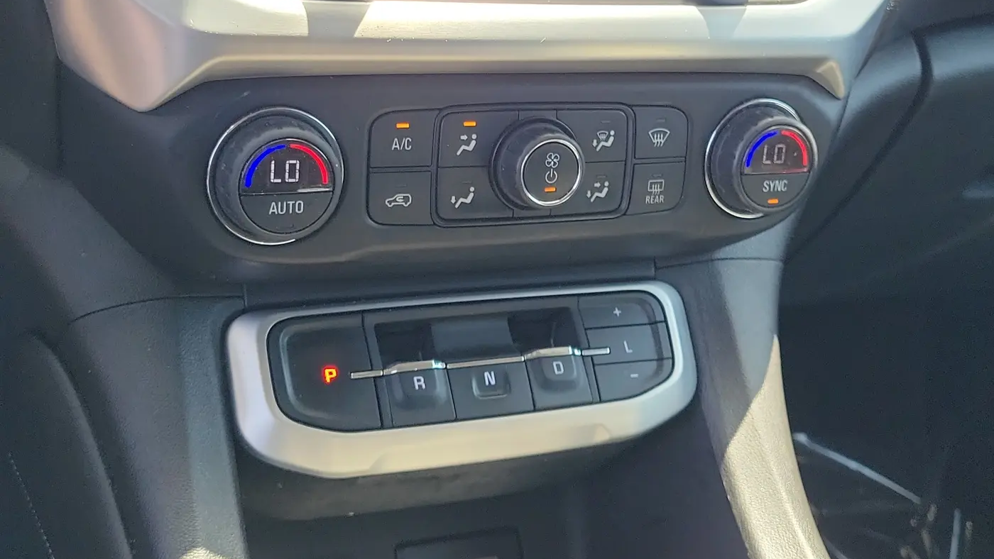 2020 GMC Acadia SLE