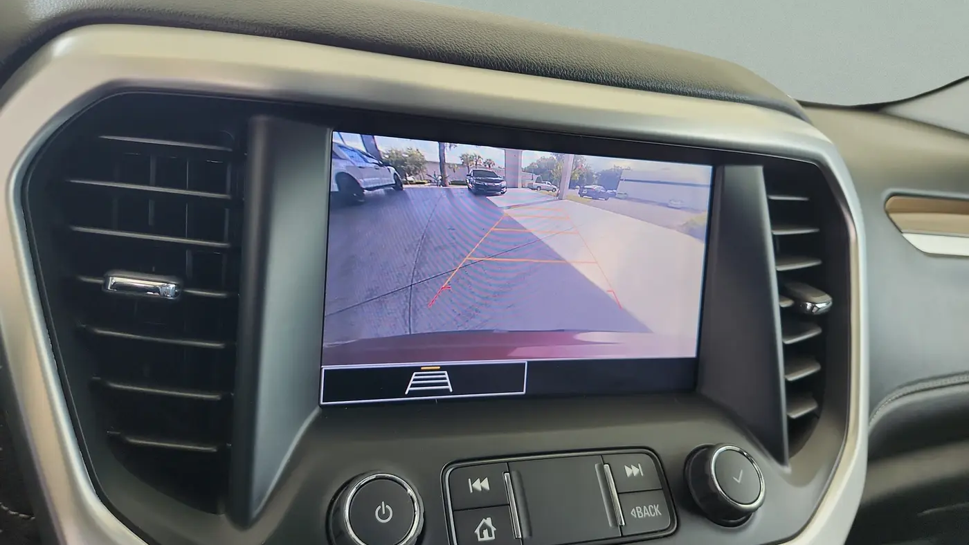 2020 GMC Acadia SLE