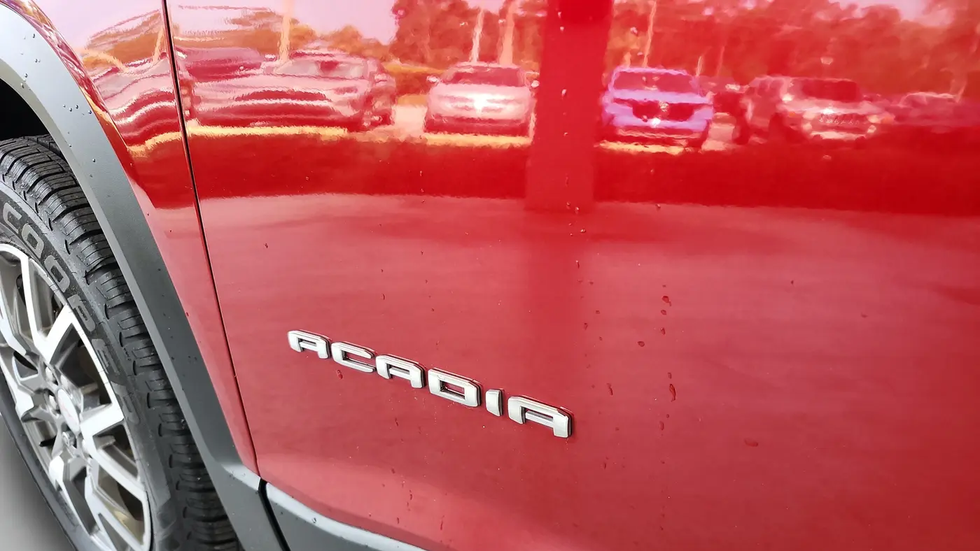 2020 GMC Acadia SLE