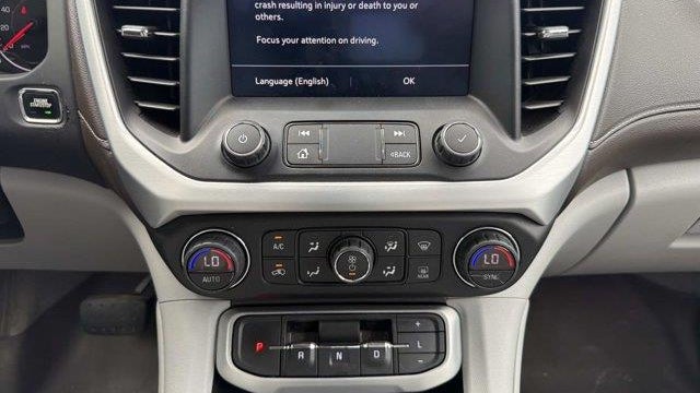 2020 GMC Acadia SLE