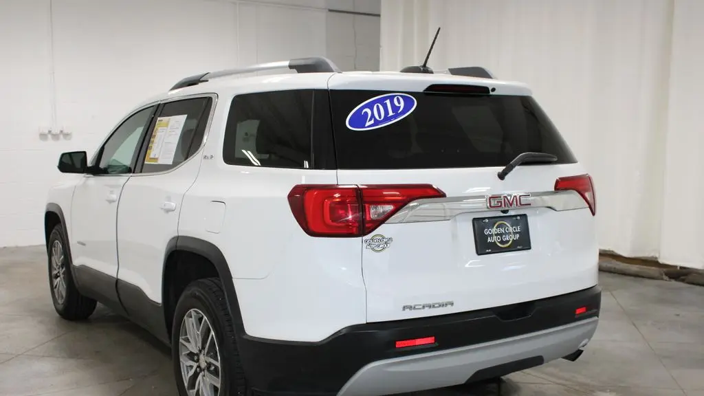 2019 GMC Acadia SLE-2