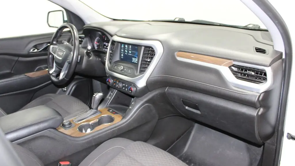 2019 GMC Acadia SLE-2