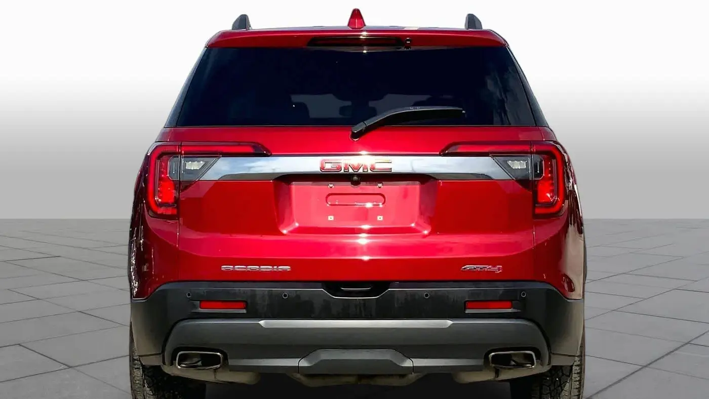 2023 GMC Acadia AT4