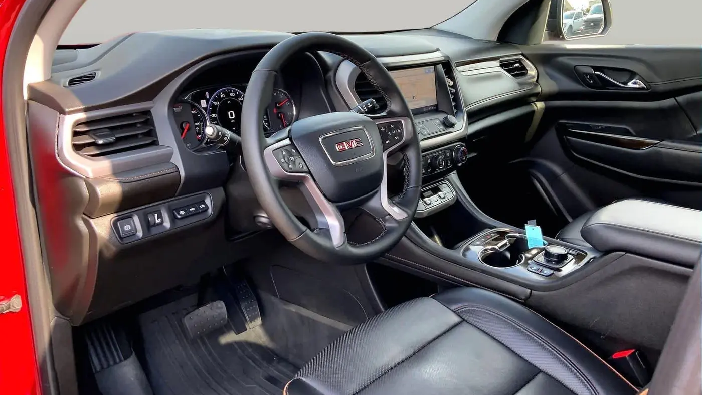 2023 GMC Acadia AT4