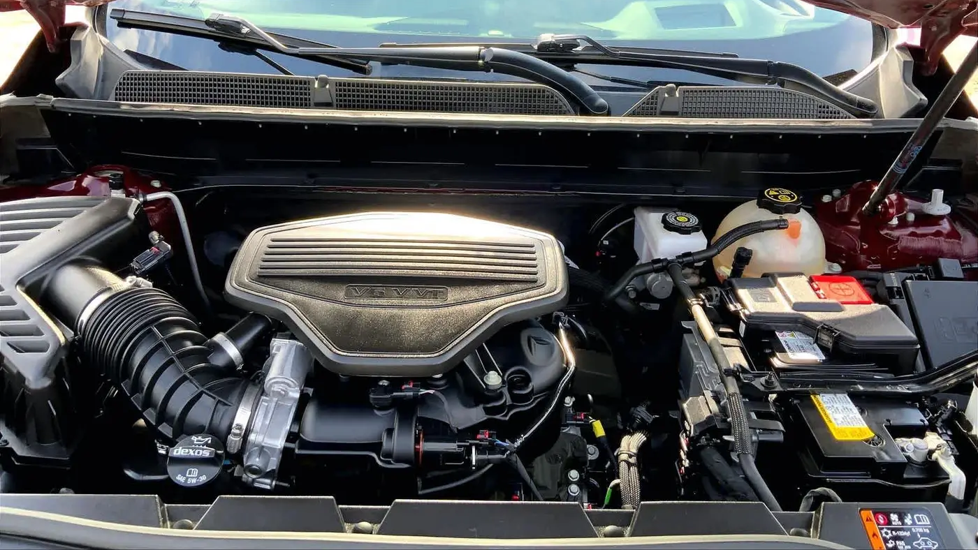 2023 GMC Acadia AT4