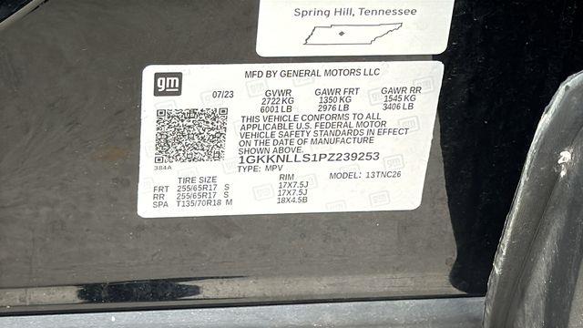 2023 GMC Acadia AT4