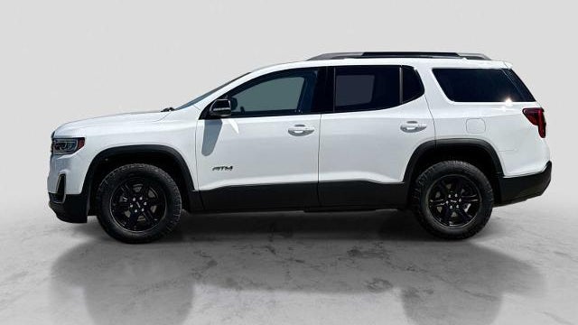 2022 GMC Acadia AT4