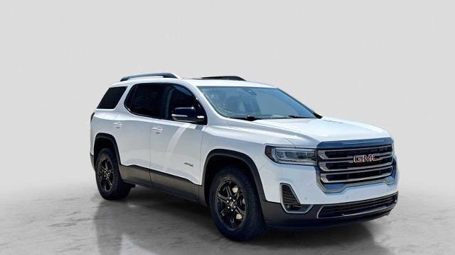 2022 GMC Acadia AT4