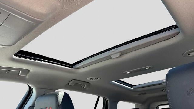 2022 GMC Acadia AT4