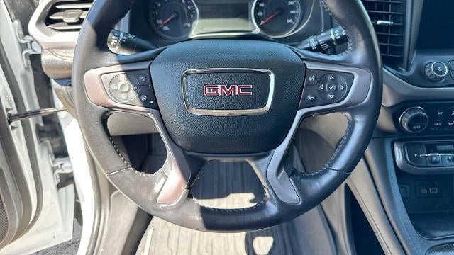 2022 GMC Acadia AT4