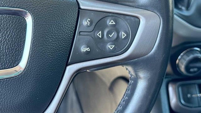 2022 GMC Acadia AT4