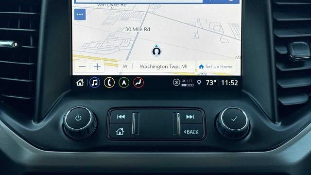 2022 GMC Acadia AT4