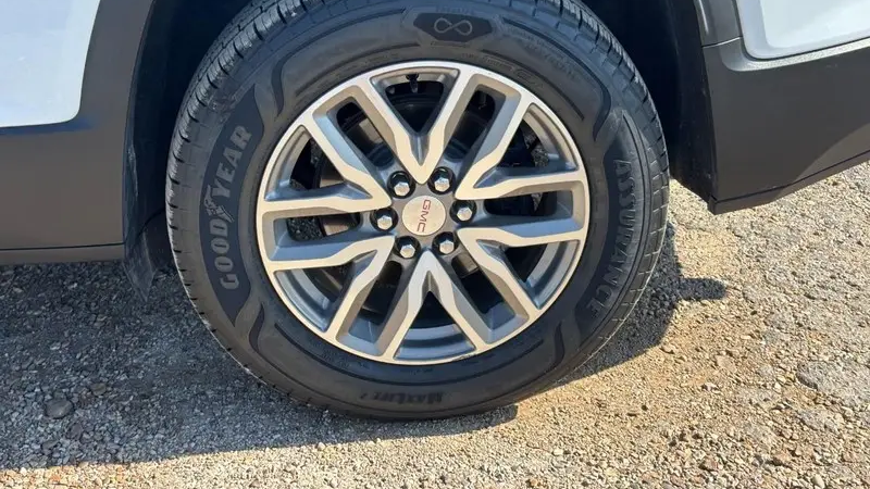 2019 GMC Acadia SLE-2