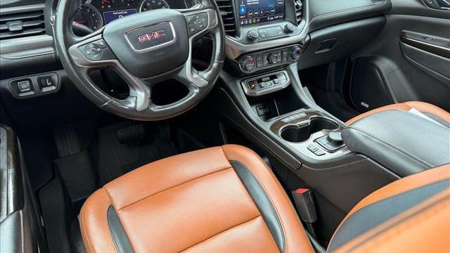 2020 GMC Acadia AT4
