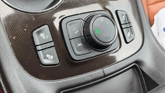 2020 GMC Acadia AT4