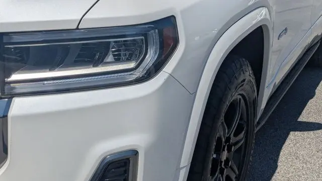 2021 GMC Acadia AT4