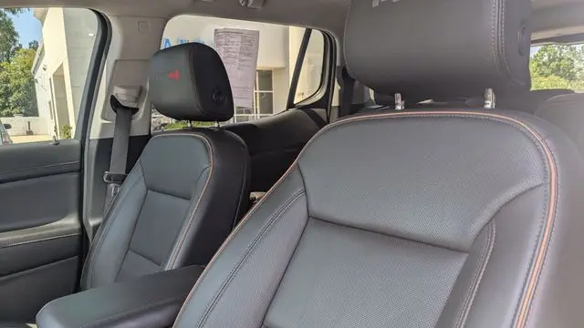 2021 GMC Acadia AT4