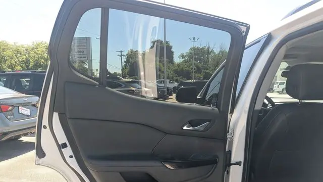 2021 GMC Acadia AT4