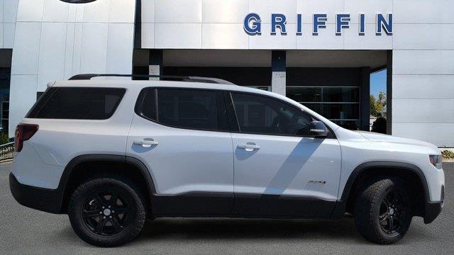 2021 GMC Acadia AT4