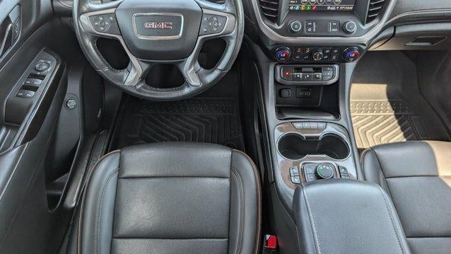 2021 GMC Acadia AT4