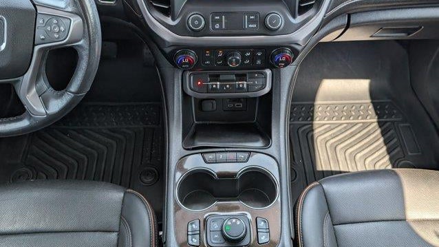 2021 GMC Acadia AT4