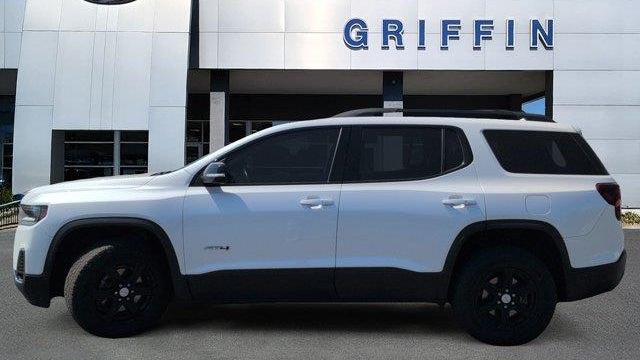 2021 GMC Acadia AT4