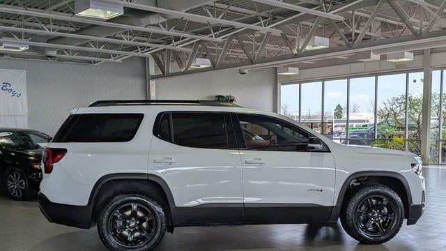 2021 GMC Acadia AT4