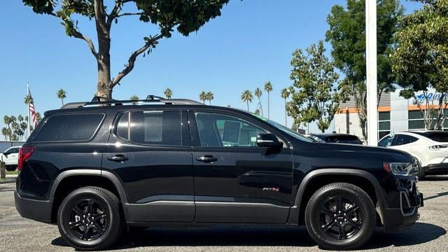 2023 GMC Acadia AT4