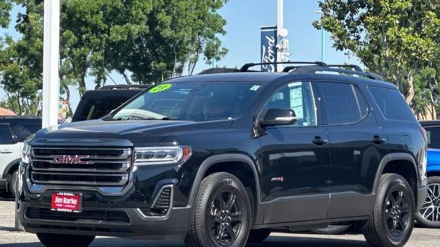 2023 GMC Acadia AT4