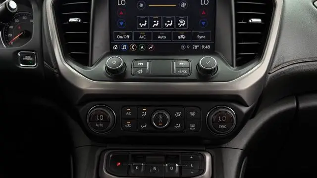2023 GMC Acadia AT4
