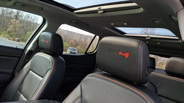 2023 GMC Acadia AT4
