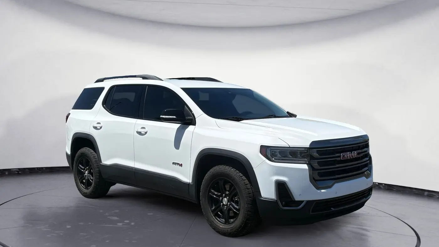 2023 GMC Acadia AT4