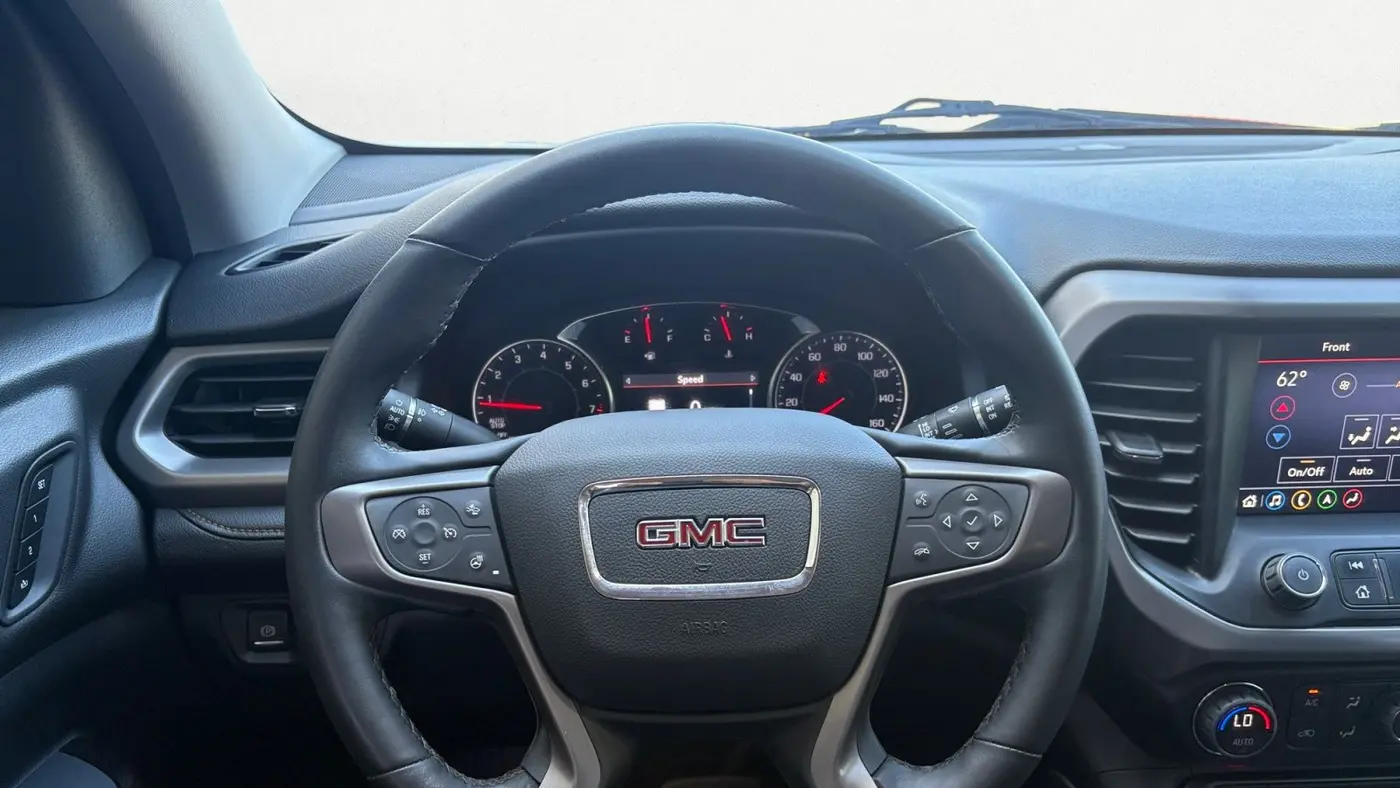 2023 GMC Acadia AT4