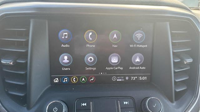 2023 GMC Acadia AT4