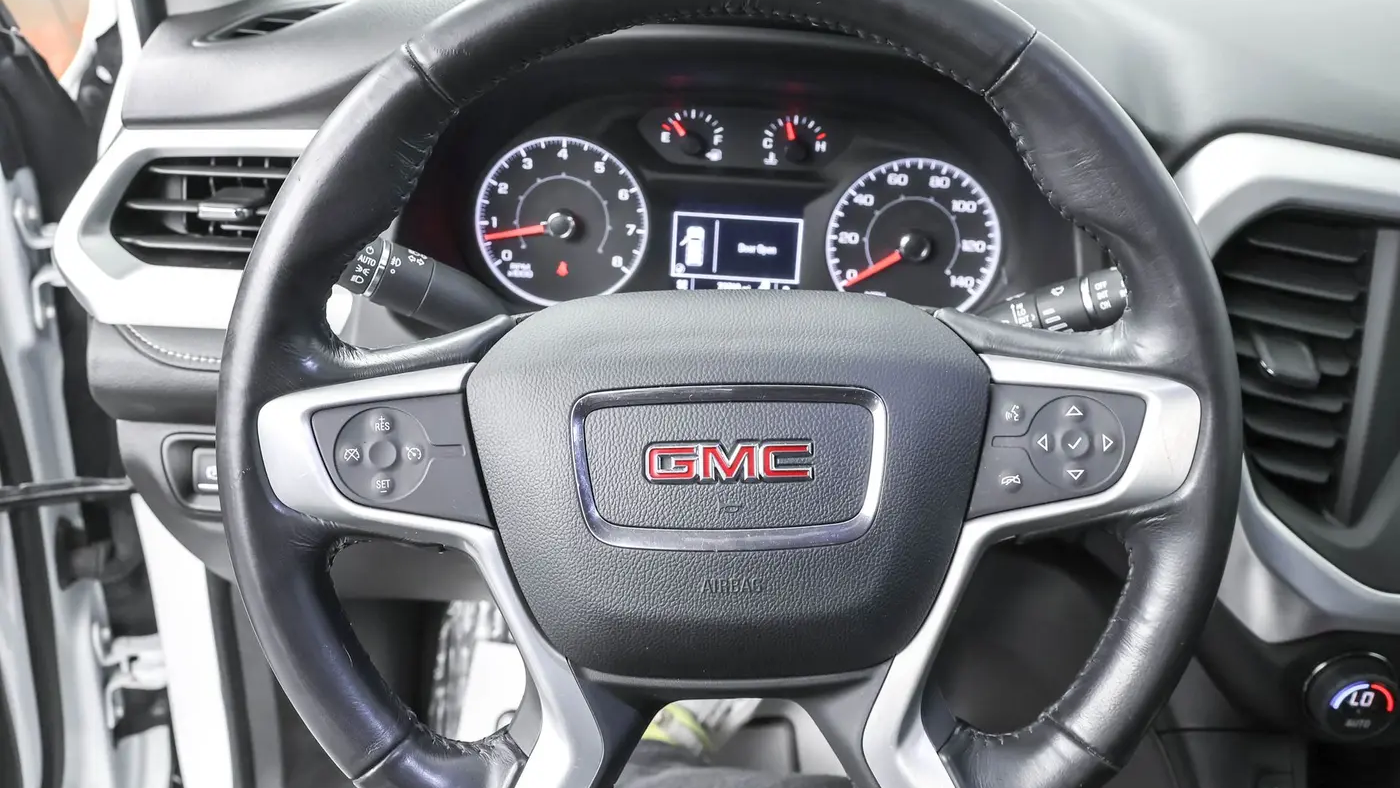 2019 GMC Acadia SLE-2