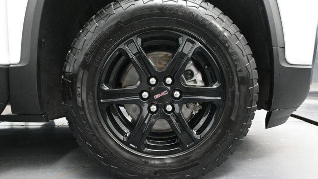 2021 GMC Acadia AT4