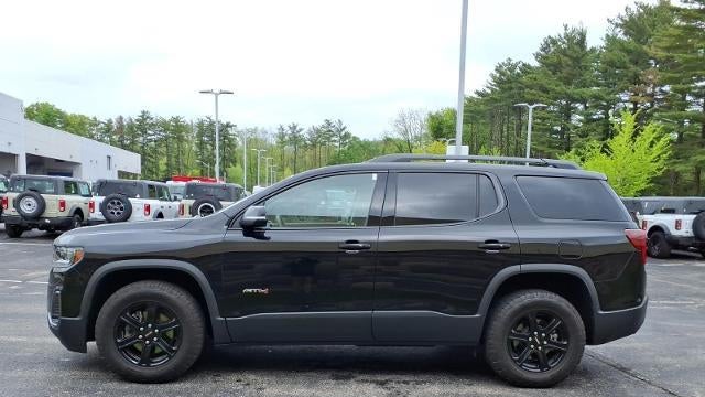 2023 GMC Acadia AT4