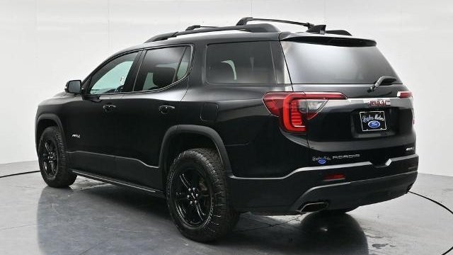 2021 GMC Acadia AT4