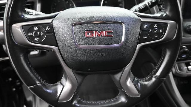 2021 GMC Acadia AT4